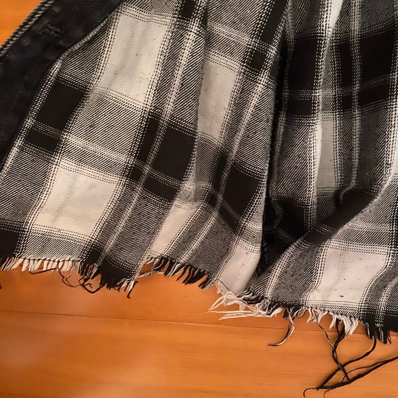 Distressed UNIQ Black Denim Jacket - Picture 5 of 6